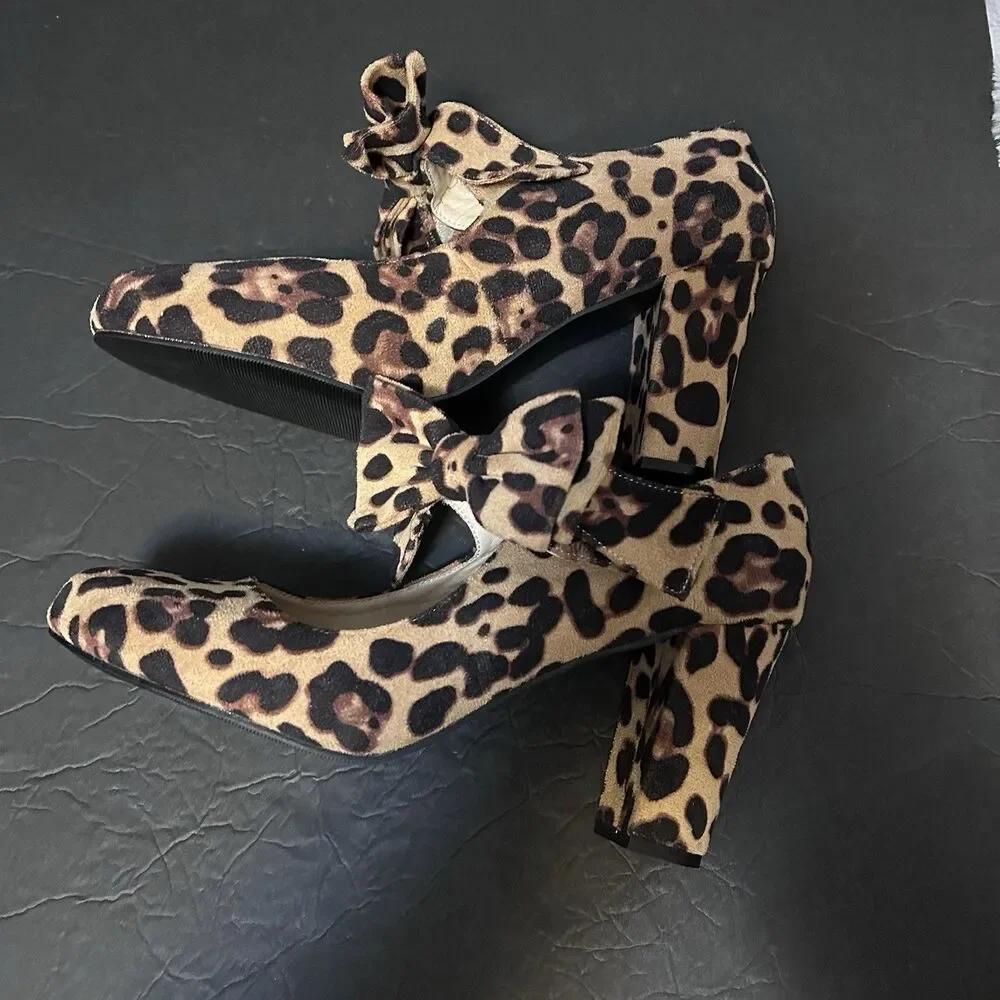 Maiernisi Jessi Leopard Print Dress Shoes Heels Bow Detail Block Heel  Size 9.5
